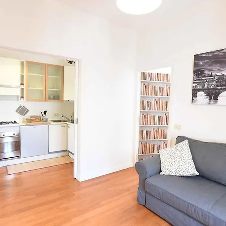 Romantic Flat Near Metro Flaminio Apartment *