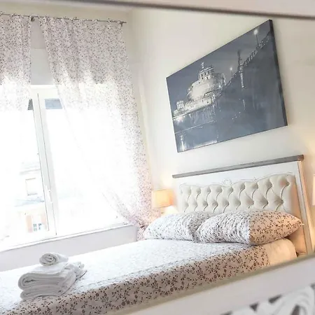 Romantic Flat Near Metro Flaminio