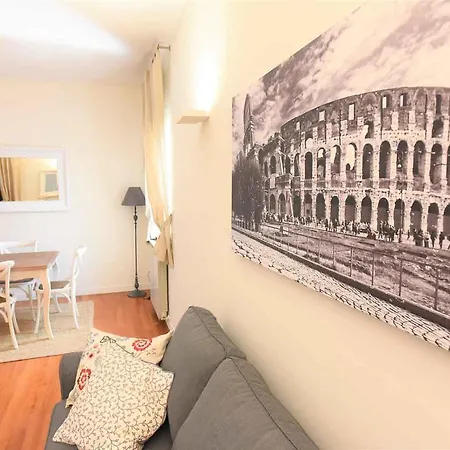Romantic Flat Near Metro Flaminio