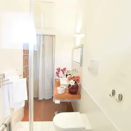 Romantic Flat Near Metro Flaminio * Rome