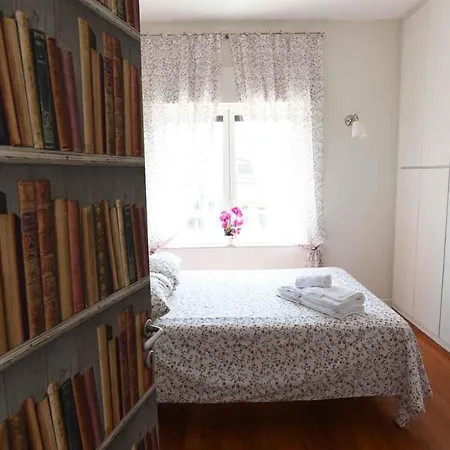 Romantic Flat Near Metro Flaminio Rome