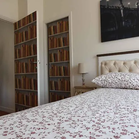 Romantic Flat Near Metro Flaminio